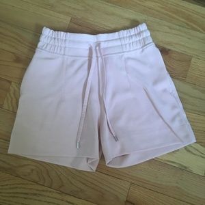 Lululemon Soft Ambitions High Rise Short 4"